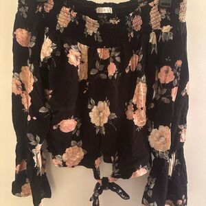 Heart & Hips Black Floral Off-Shoulder Blouse with Peach Roses